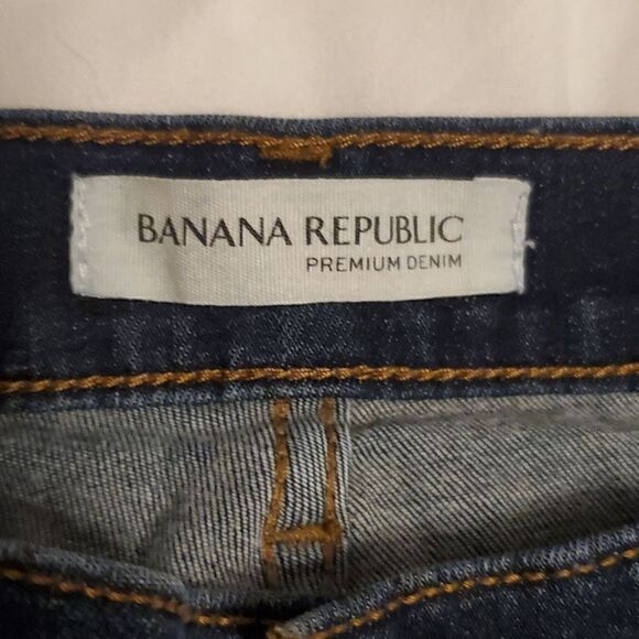 Banana Republic womans straight leg denim jeans, size 26 - Picture 3 of 6